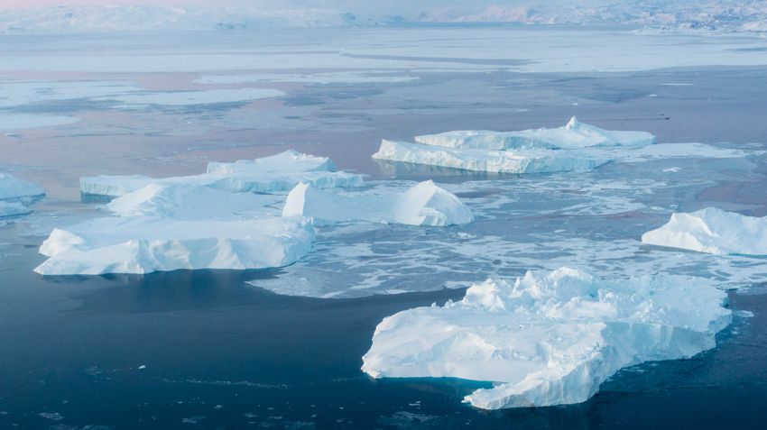 Fonte des icebergs à Ilulissat, Groenland, 2014. Fonte des icebergs à Ilulissat, Groenland, 2014.