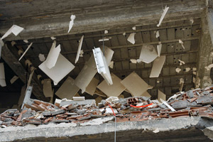 Le bâtiment des Nations Unies après l'explosion