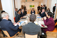 Secretary-General Meets MDG Advocacy Group in Davos 