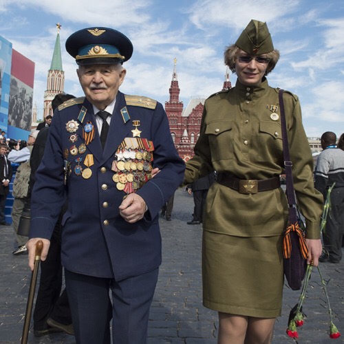 出席在莫斯科红场举行的纪念胜利日（5月9日）70周年庆典俄罗斯二战老兵。联合国图片/Eskinder Debebe